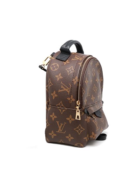 44 Kuvaa Aiheesta Replica LOUIS VUITTON Palm Springs Reppu