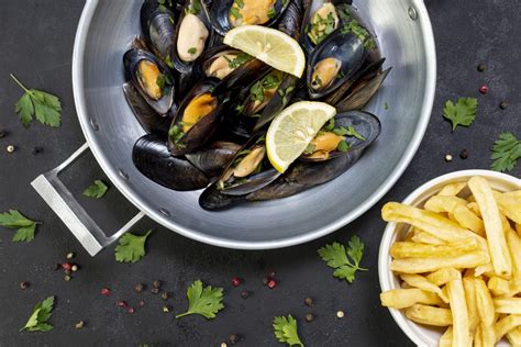 Moules Frites Au Vrai D Lice Traiteur