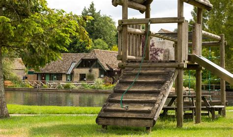 Bibury Trout Farm Cirencester Rocks