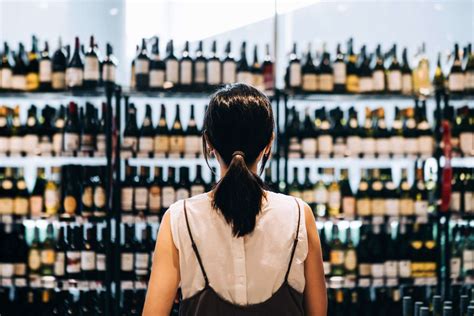 You Can Buy Better Wine If You Know What To Look For On The Bottle