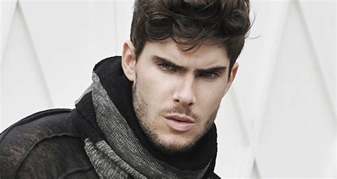 Como funciona uma seletiva New Face? | Models Faces Brasil 