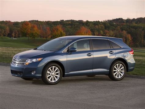 Toyota Venza - технические характеристики, модельный ряд, комплектации ...
