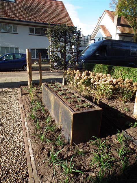 Voortuin Cortenstaal Houten Palen Steeneik Plantenbak Plants Plant