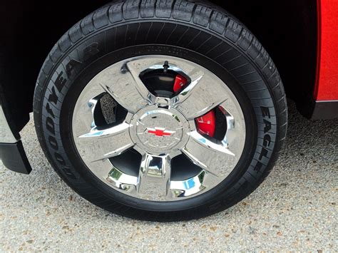 Red Brake Caliper Covers | Chevy Colorado & GMC Canyon