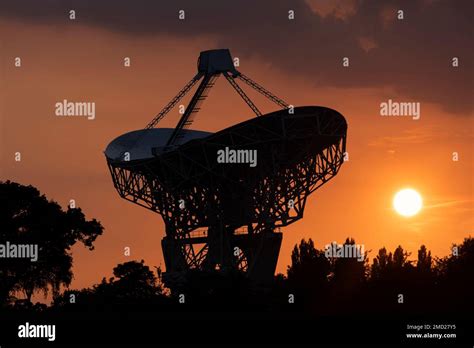 Jodrell Bank Mk Ii Telescope Hi Res Stock Photography And Images Alamy