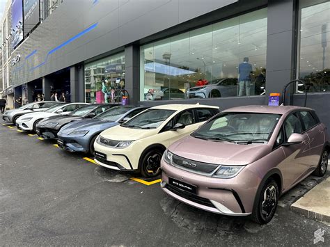 Harmony Auto Sets Up Its First Byd Service Centre In Malaysia Inside A Mall