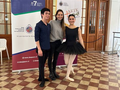 Galer A Casa Central Acogi Interactiva Muestra De Ballet Pontificia