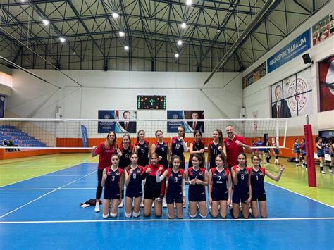 2023 2024 YILDIZ KIZ VOLEYBOL TED ANKARA KOLEJİ SPOR GAZETESİ