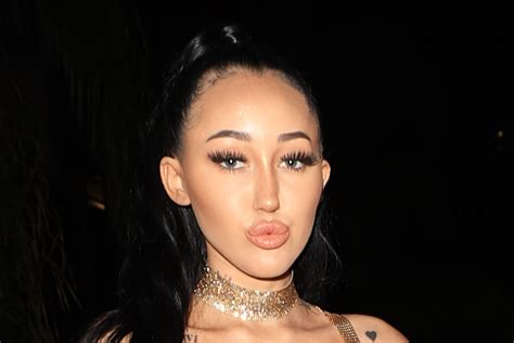 Noah Cyrus Dances In Edgy Dress For Lizzo About Damn Time Tiktok Trend