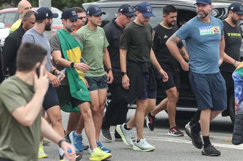 Marçal faz corrida apoiadores em São Paulo após divulgar laudo