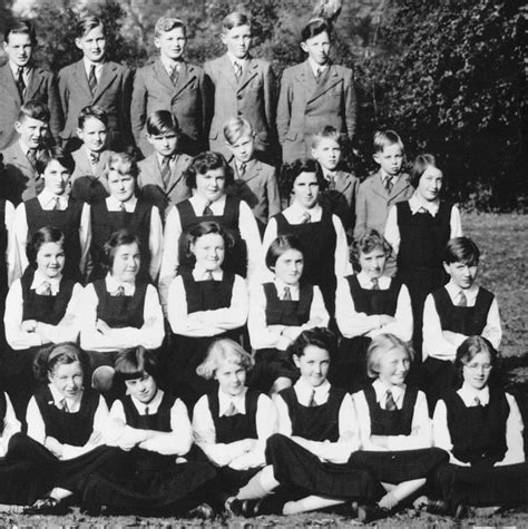 0251 1951 08 10 Oct 1951 Annual School Photo Bgs 8 Of 8