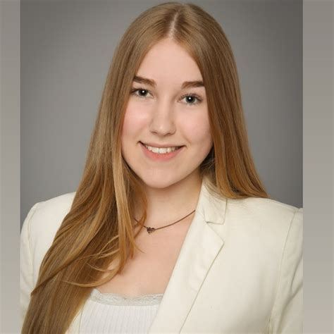 Nicole Schrand Personalsachbearbeiterin Oldenburger