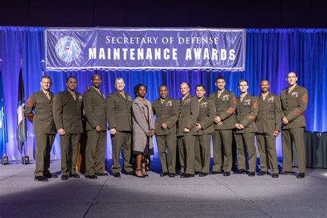 231219 M Gk421 1619 1st Mlg Commstrat Usmc Flickr