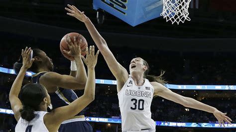 Connecticut Wins 3rd Straight Women's Basketball Title, 5th In 7 Years ...