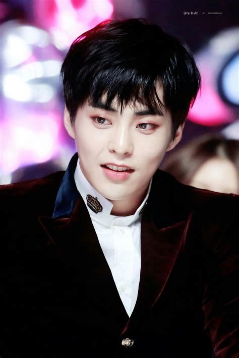 Pin Em Xiumin Exo