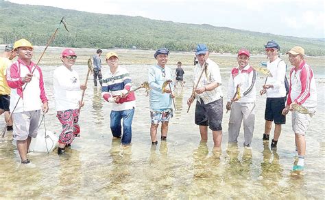 Berburu Ikan Tradisi Tahunan Yang Terus Dilestarikan KENDARIPOS