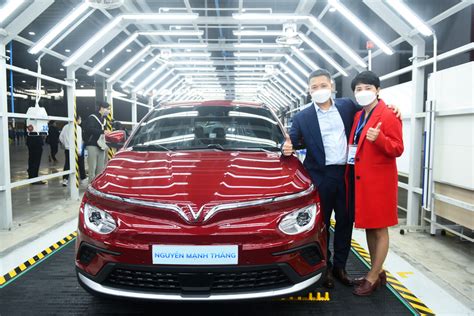 Vinfast Delivers First Vehicles To Customers In Vietnam Motorweek