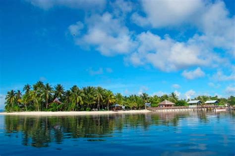 Desa Wisata Arborek Raja Ampat Papua Barat