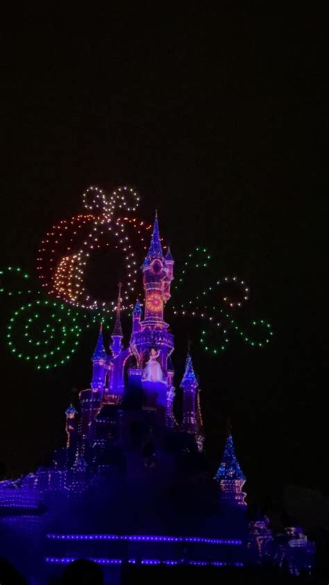 Disney Electrical Sky Parade Le Nouveau Spectacle Nocturne Disneyland