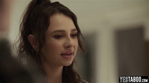 Big Boobs Mature MILF Robs A House And Fucks A Horny Teen Couple