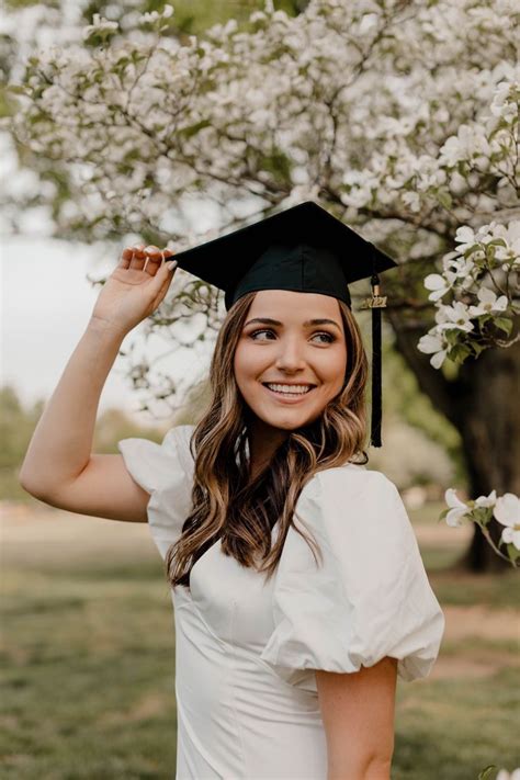 College Graduation Photos, College Graduation Pictures, Graduation ...
