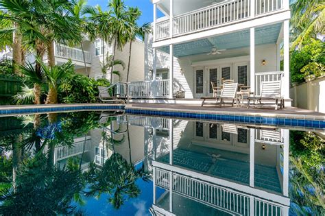 Luxury Hawks Cay Resort And Marina Vacation Rentals Duck Key Florida