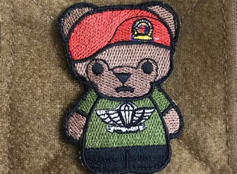 Commando Bear Morale Patch Hobbies And Toys Memorabilia And Collectibles