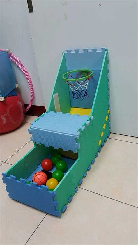 Pin By 小雪 On 子供向けクラフト Cardboard Box Crafts Diy For Kids Diy Crafts