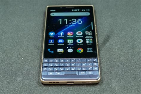 The Best BlackBerry KeyOne Cases to Protect Your Phone | Digital Trends