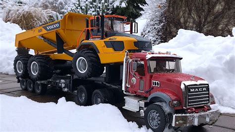 RC BRUDER TRUCK VOLVO A60H Transport - YouTube