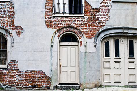 Old Brick Building Photograph by Ray Laskowitz