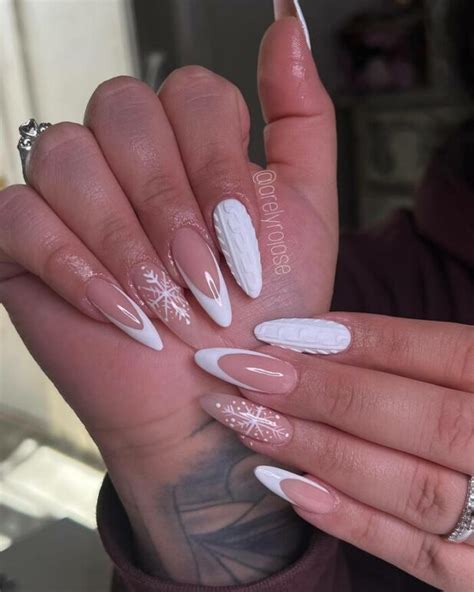 22 Winter Nail Designs Perfect for Snowy Days | Darcy