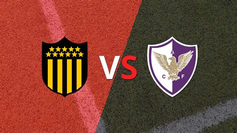 Ya juegan en el estadio Campeón del Siglo Peñarol vs Fénix Telesol