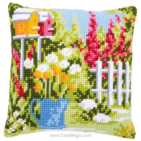 Kit coussin Vervaco au point de croix scène de jardin