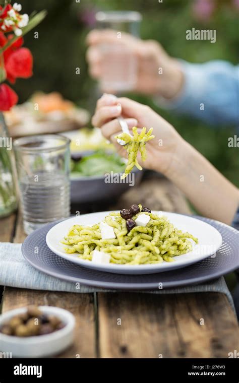 Lunch In The Garden Stock Photo Alamy