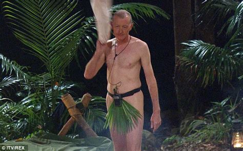 I M A Celebrity Steve Davis Strips Naked Daily Mail Online