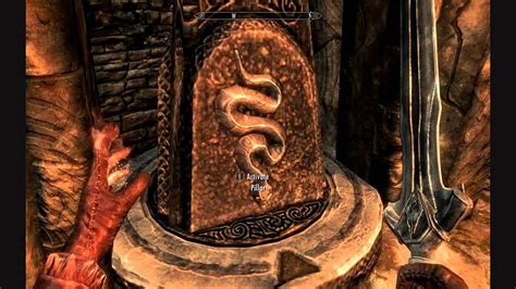 Skyrim Bleak Falls Barrow Puzzle Door Glitch / Skyrim Bleak Falls ...