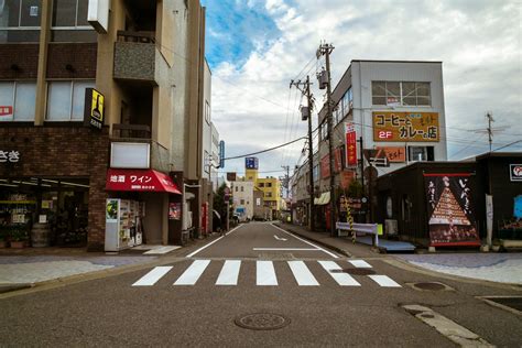 Empty City Streets during Day · Free Stock Photo