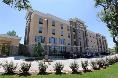 Hampton Inn & Suites Dallas Market Center Hotel (Dallas (TX)) - Deals ...