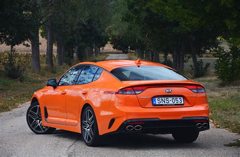 Kia Stinger Gt Teszt A Tigris Hatty Dala Aut Tesztek