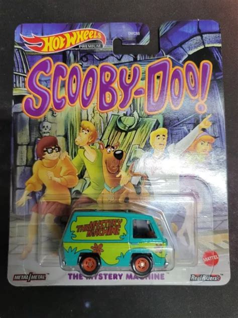 Hot Wheels Retro Entertainment Scooby Doo The Mystery Machine