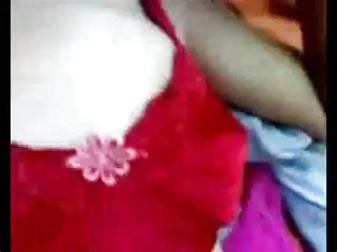 Sperma gefüllte indische Babe PORNDROIDS