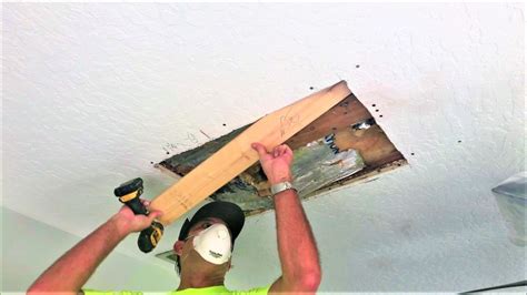 How To Repair Skip Trowel Texture On A Water Damaged Drywall Ceiling