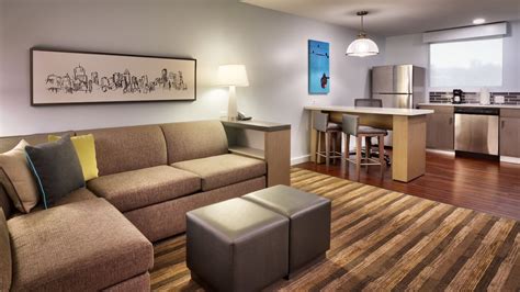 Downtown Portland, Oregon Hotel Suites | Hyatt House Portland