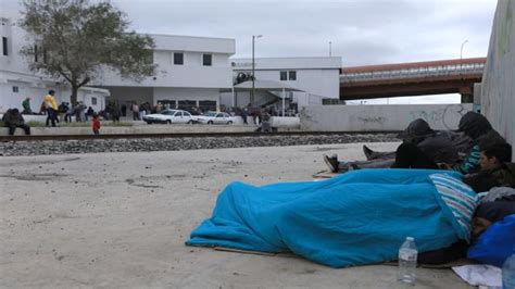 En La Calle Y En La Miseria Viven Venezolanos Deportados A M Xico