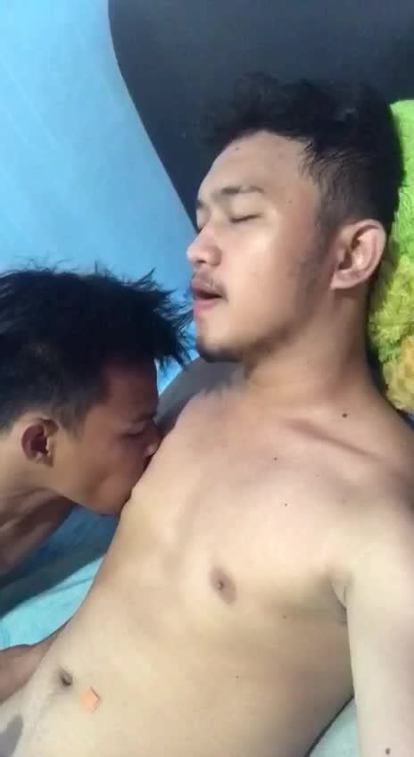 Gay Lokal Indonesia Adam Utta