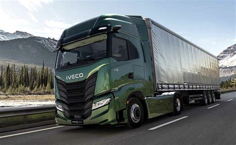 Novo Iveco S Way Eleito O Caminh O Mais Bonito De Infotruck