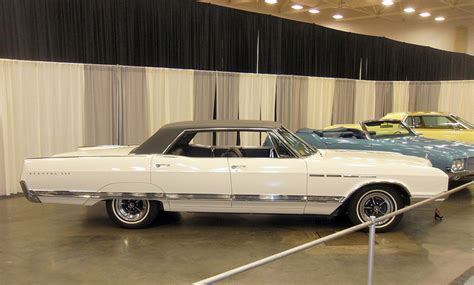 1965 Buick Electra 225 - Information and photos - MOMENTcar