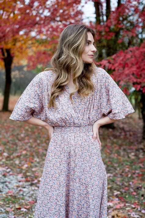 How To Wear A Maxi Dress In The Fall The Dark Plum