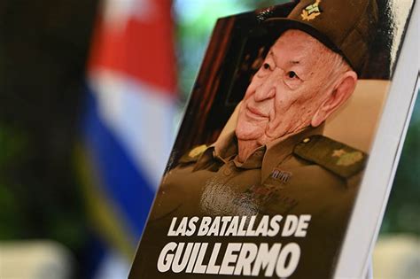 Presentan en Granma libro sobre la vida del Comandante Guillermo García